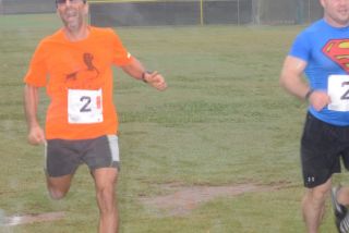 Donut_Run-141012-110-crp-bri-1024pix.JPG